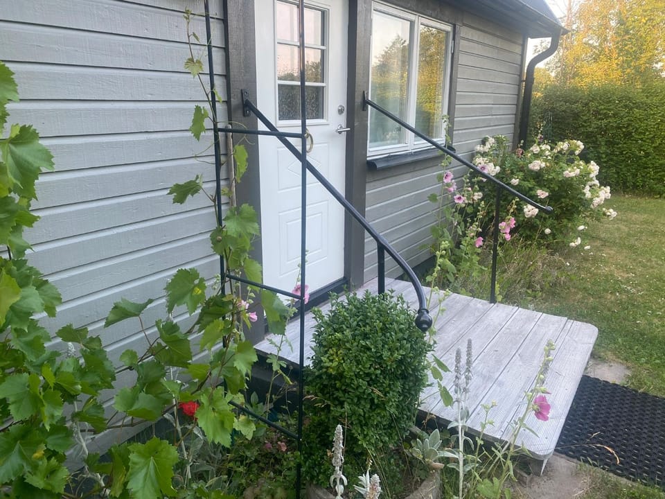 Property building, Garden