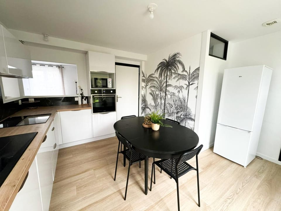 Kitchen or kitchenette, dishwasher, minibar, pet friendly, stove