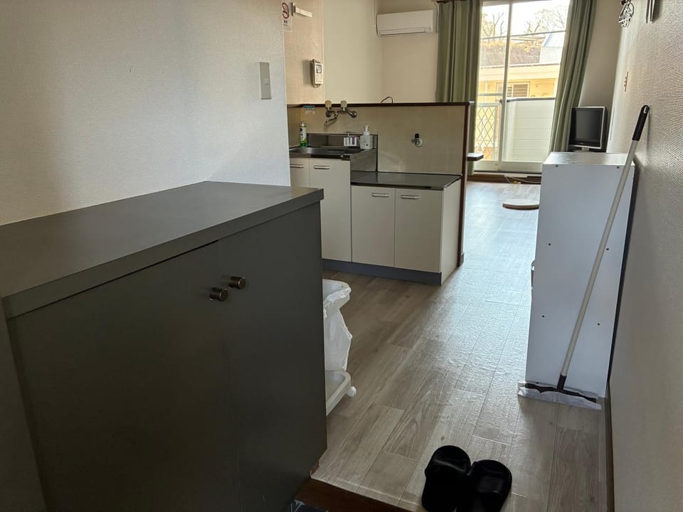 アルピエe207号室 軽自動車のみ敷地内無料駐車場Wi-Fi付き Apartment in Japan