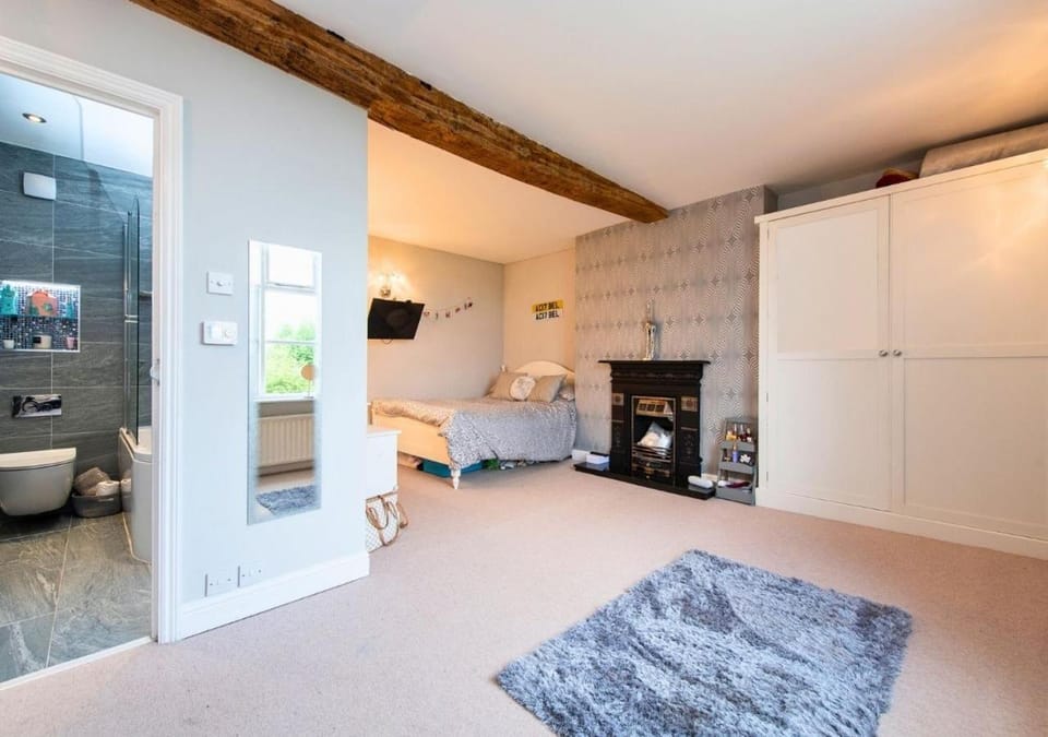 Bank Farm House - Stunning House & Gardens House in Wyre Forest District