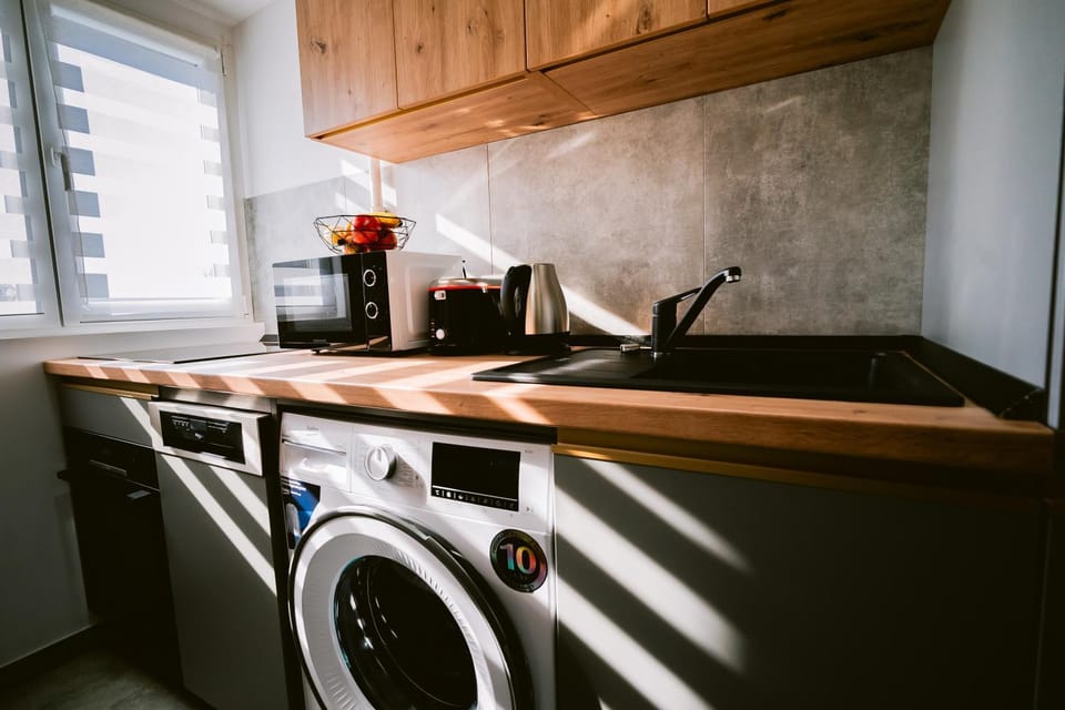 Coffee/tea facilities, Kitchen or kitchenette, dishwasher, pet friendly, stove, washing machine, kitchen