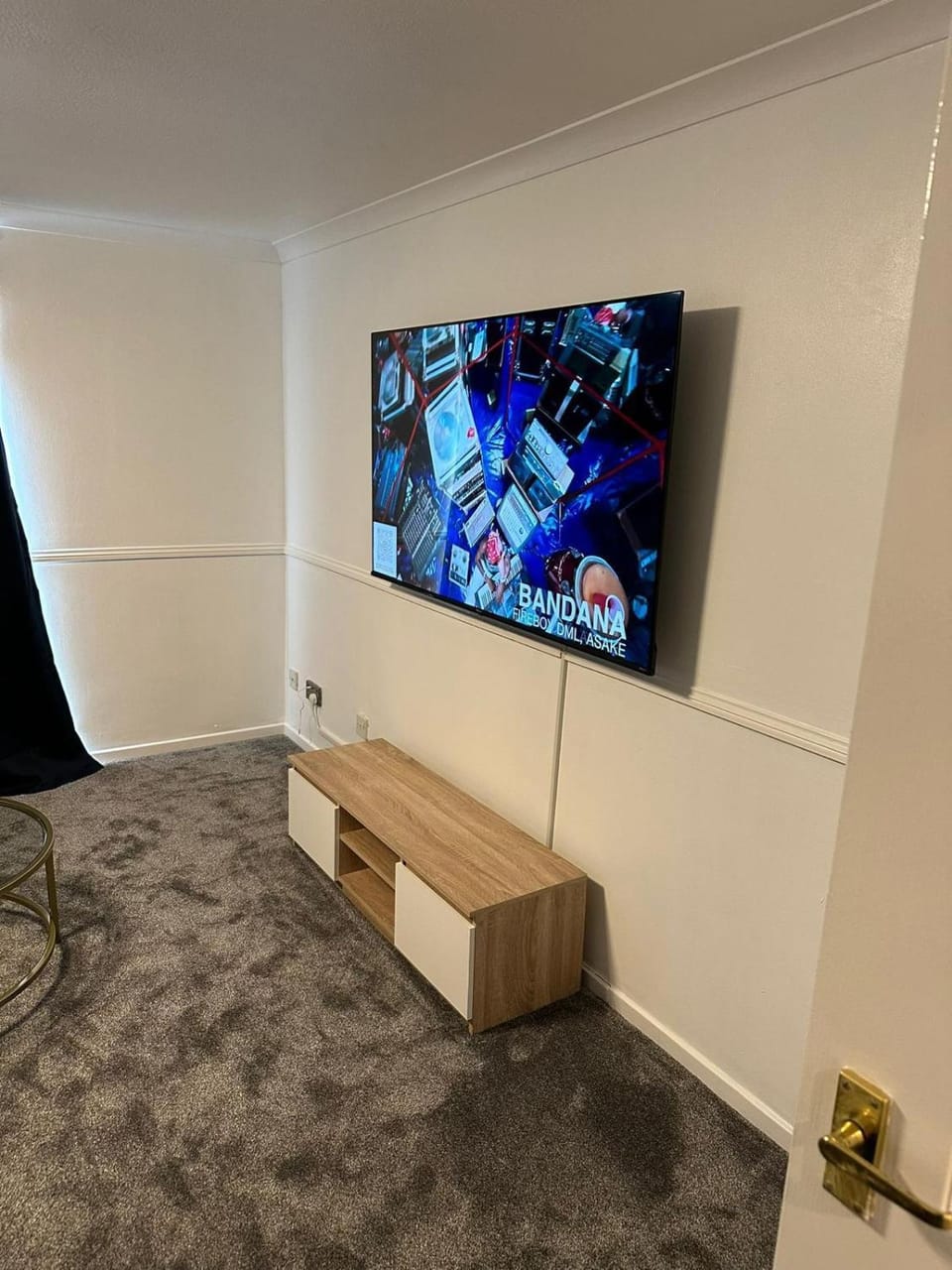 Lovely Two Bedroom Flat Apartment in London
