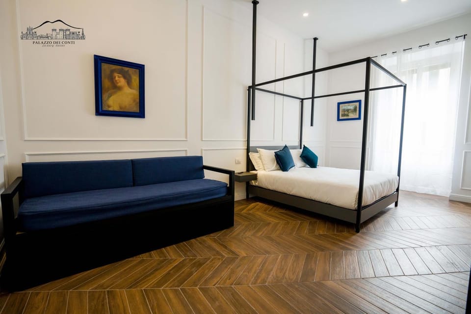 Bed, Bathroom, Bedroom, air conditioner