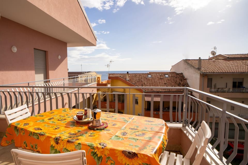 View (from property/room), Balcony/Terrace