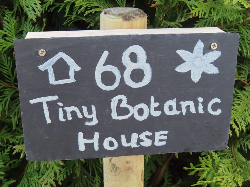 Property logo or sign