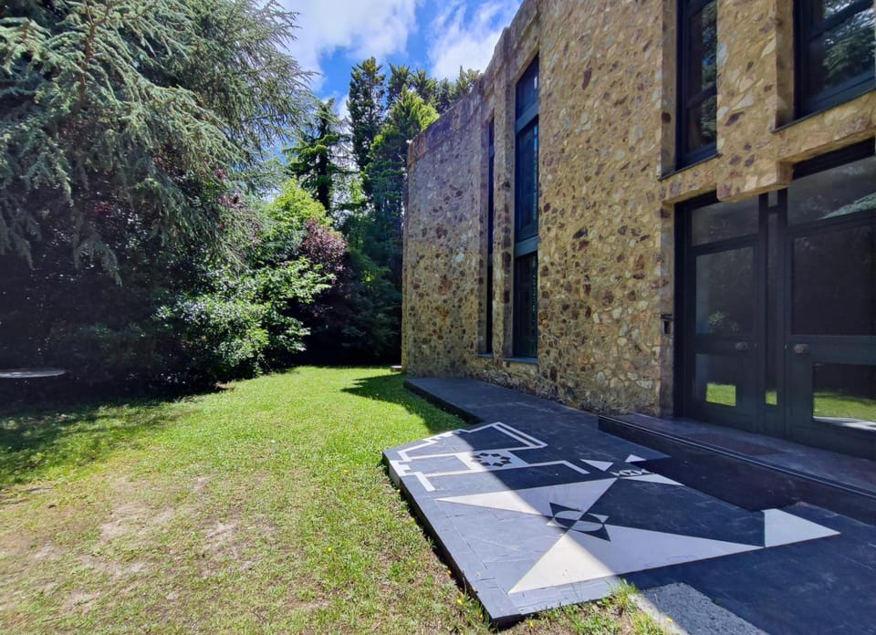 AG Casa O Remanso de Pedreira con finca 20000 m2 Villa in Bergantiños