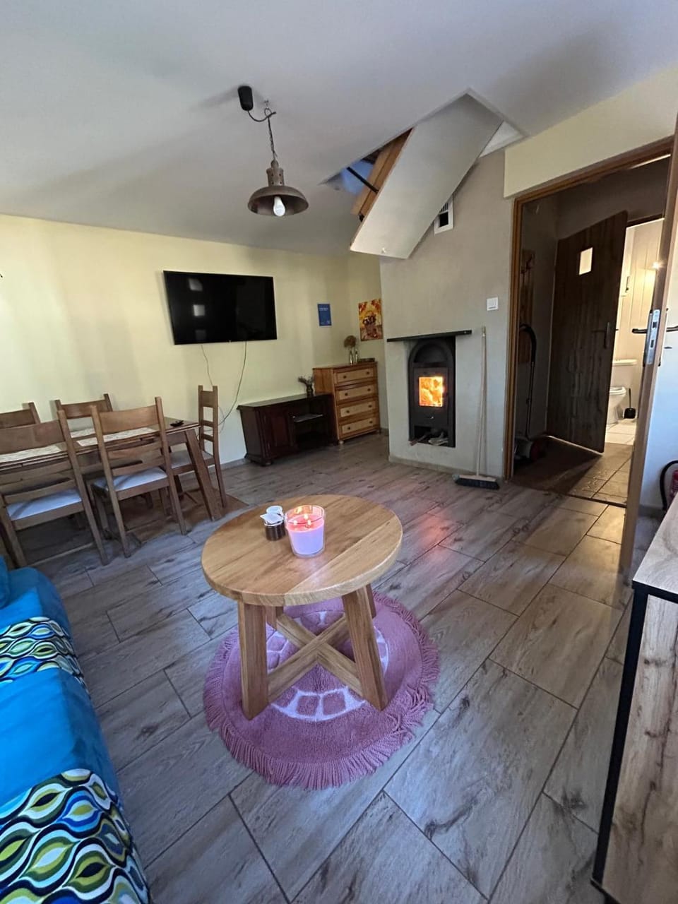 Communal lounge/ TV room, Living room