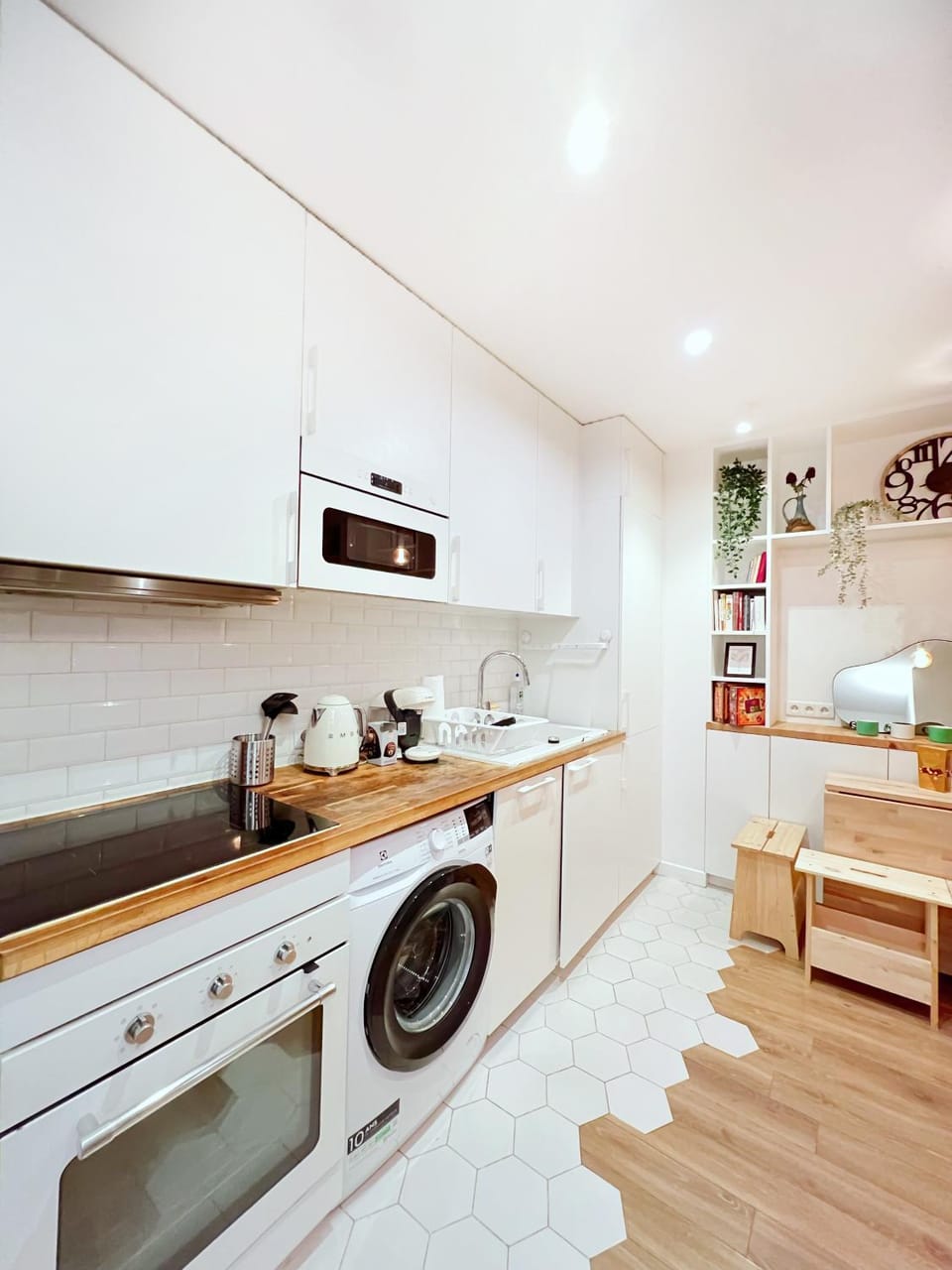 Kitchen or kitchenette