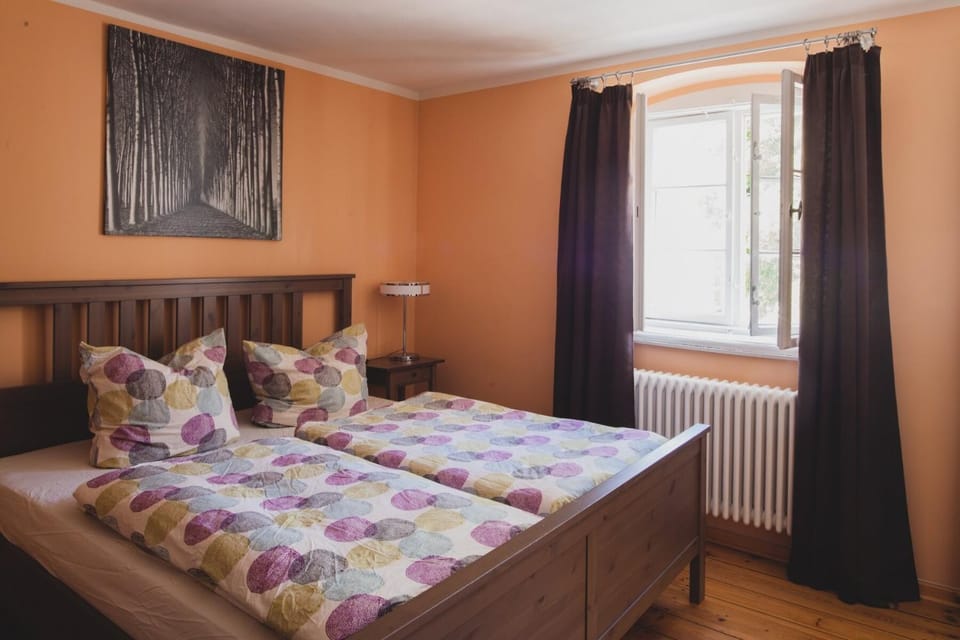 Living room, Bedroom