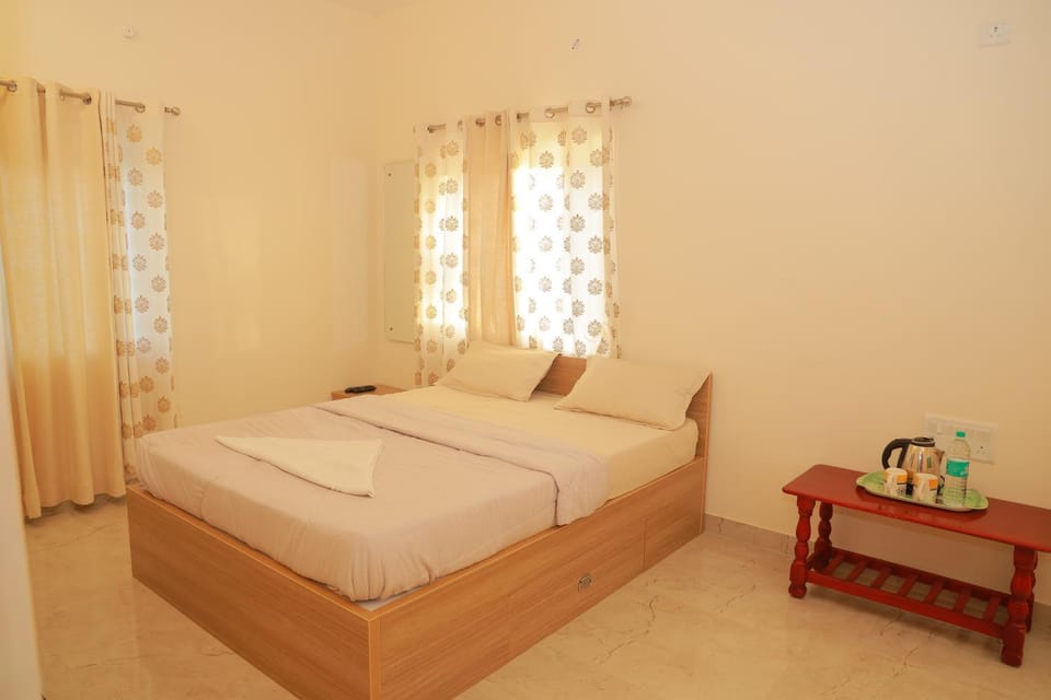 Bed, Coffee/tea facilities, Photo of the whole room, Bedroom