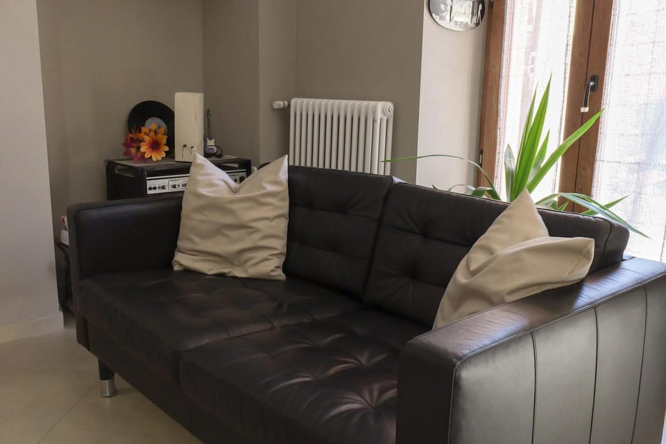 Communal lounge/ TV room, Seating area