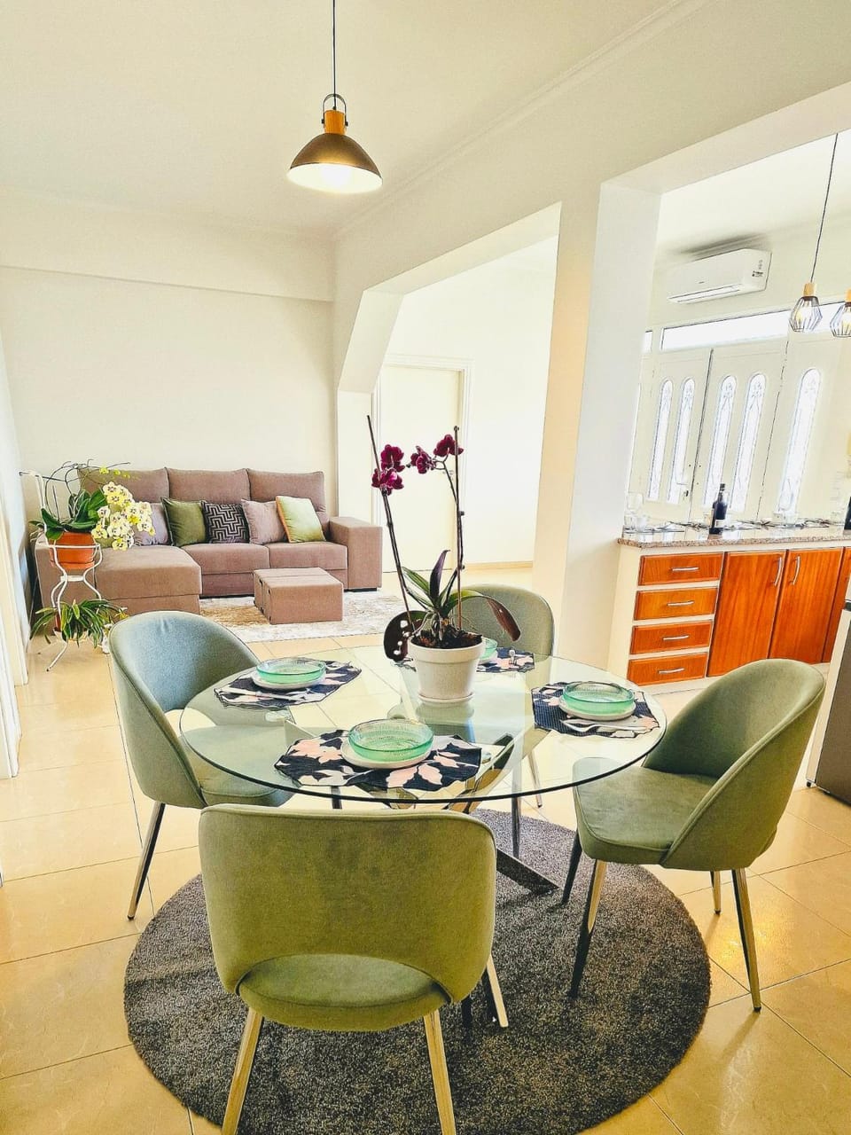 Living room, Dining area