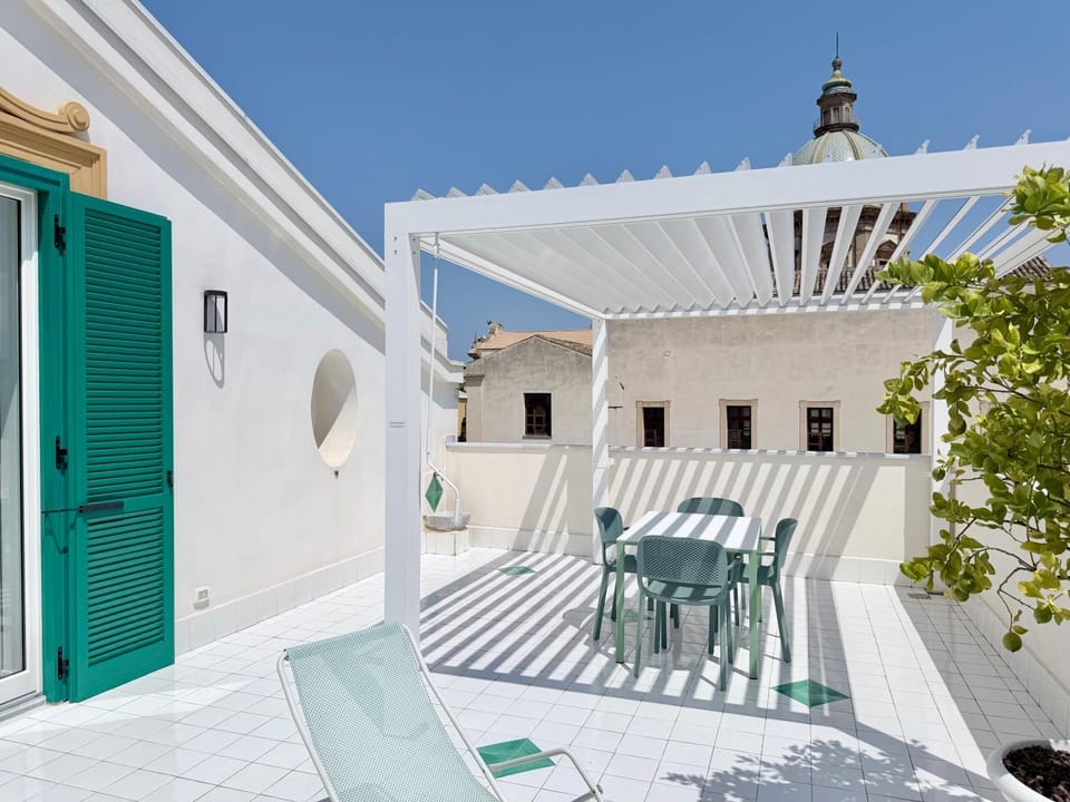 Balcony/Terrace, Balcony/Terrace