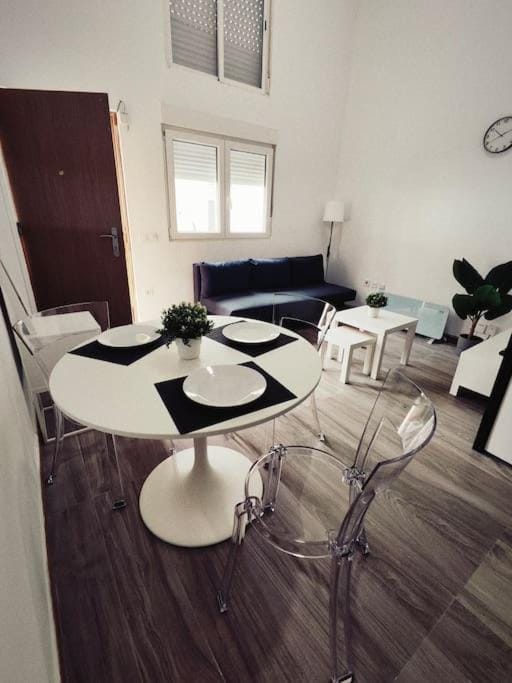 Madrid Centro Aeropuerto Apartment in Madrid