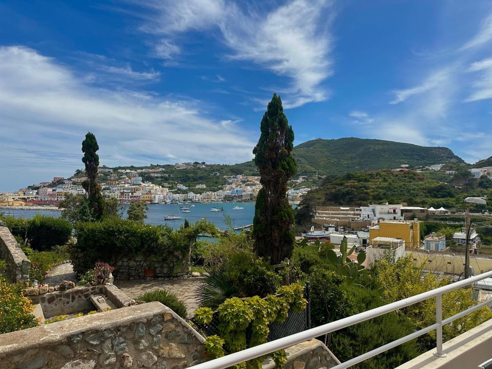Turistcasa - Gitti House - Apartment in Ponza