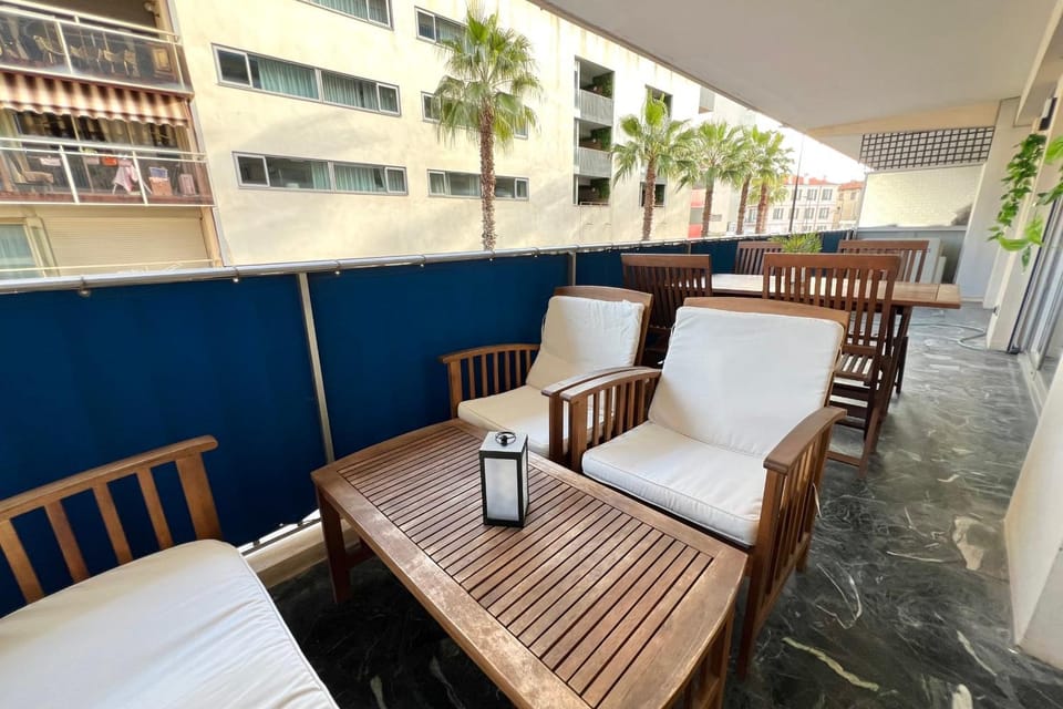 Patio, Balcony/Terrace, Seating area