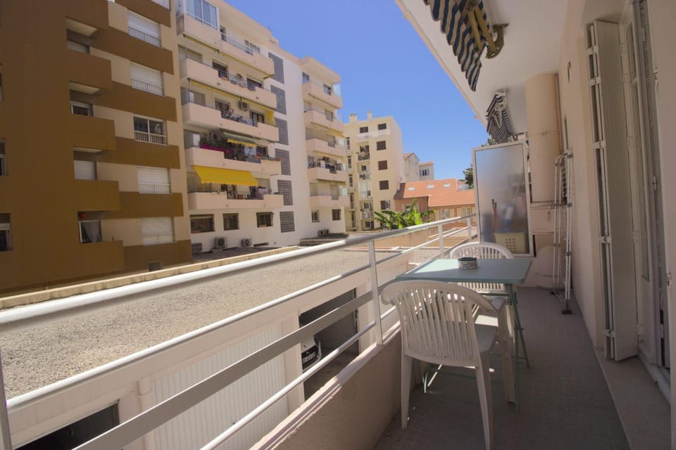 Day, Balcony/Terrace, City view