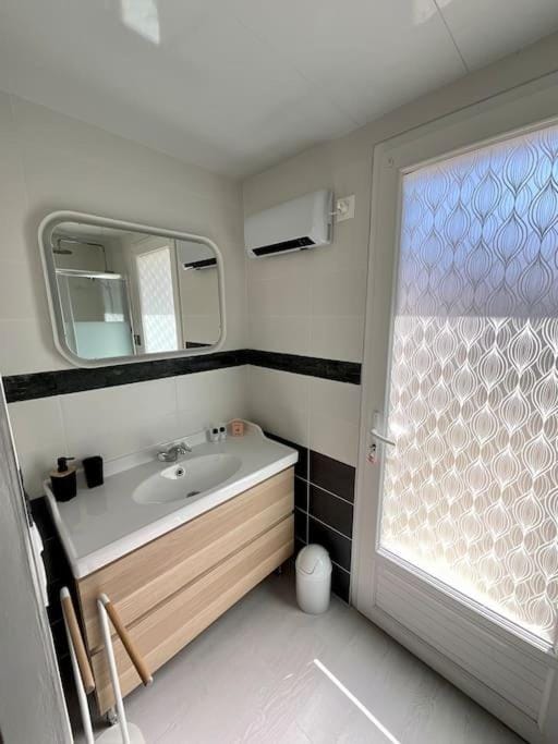 La Villa Azur - Chaleureuse maisonnette avec piscine partagée House in Capbreton