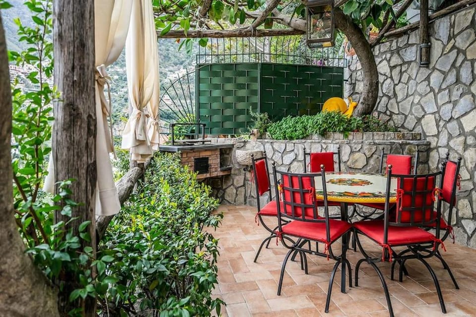 La casa di luna Amazing view for up to 5 people Apartment in Positano