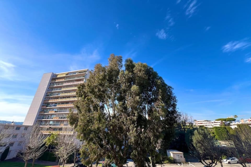 Antibes - 4 people - Parking Apartment in Antibes