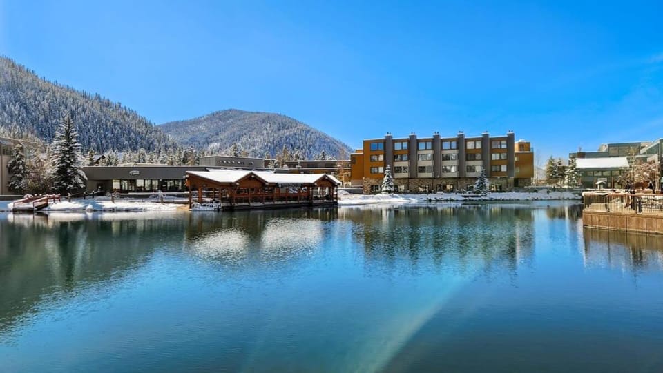 Lakeside 1BR 4-Min to Keystone Ski Resort House in Keystone