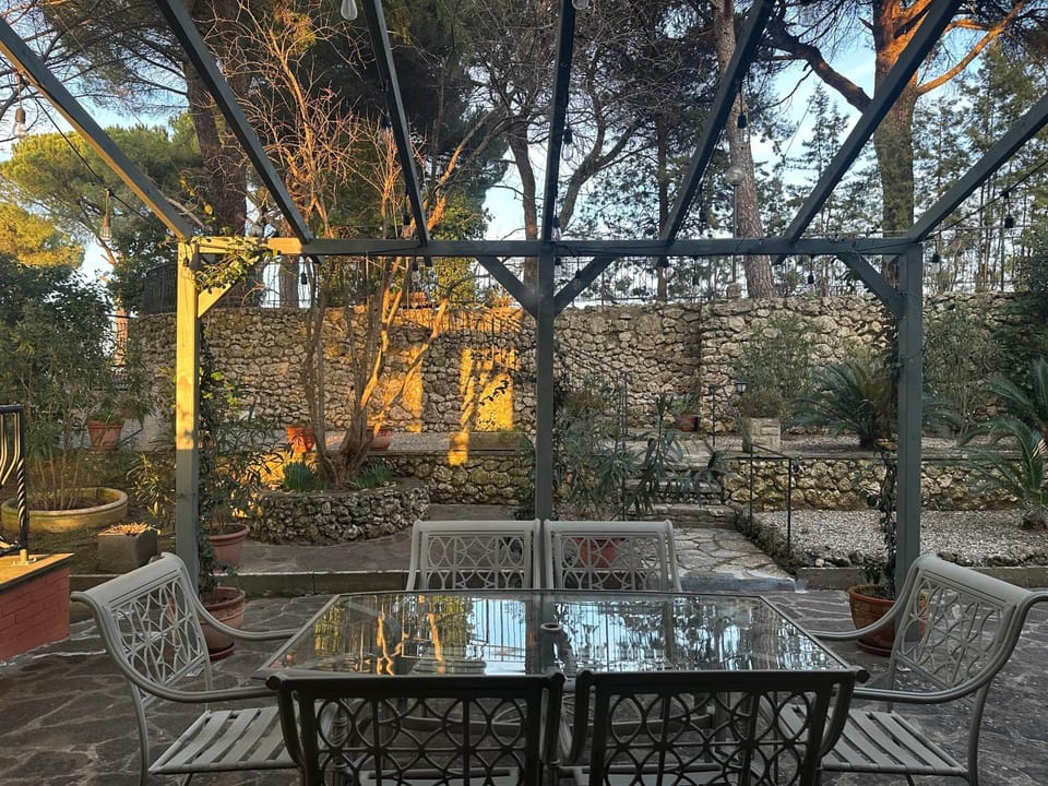 Balcony/Terrace, Balcony/Terrace