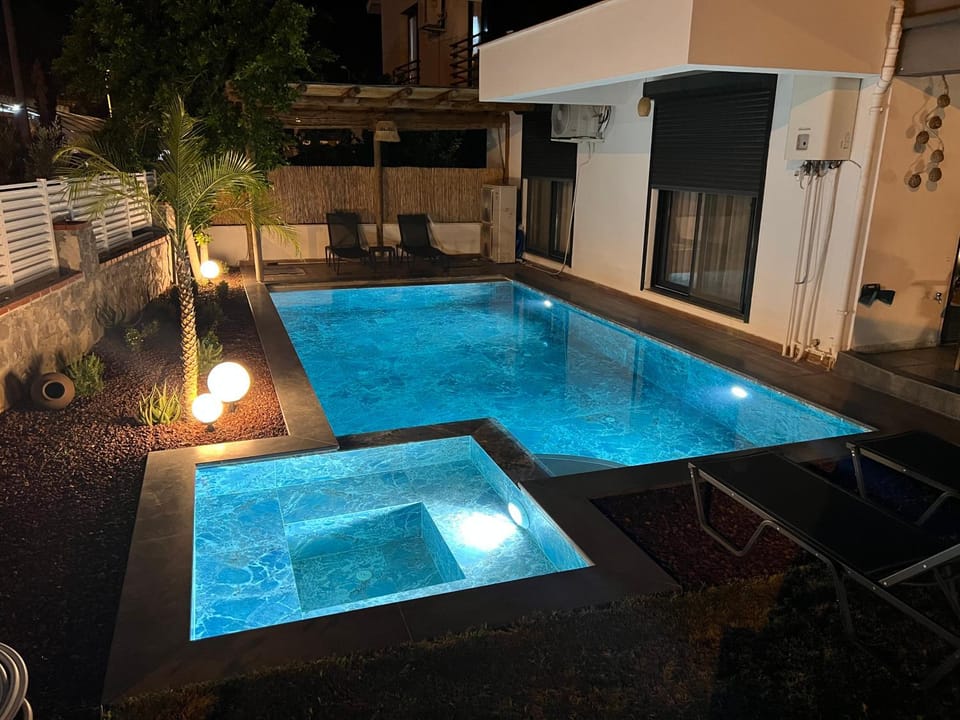 Casa Oliva City 3 with Sauna Jakuzzi Pool & BBQ Villa in Fethiye