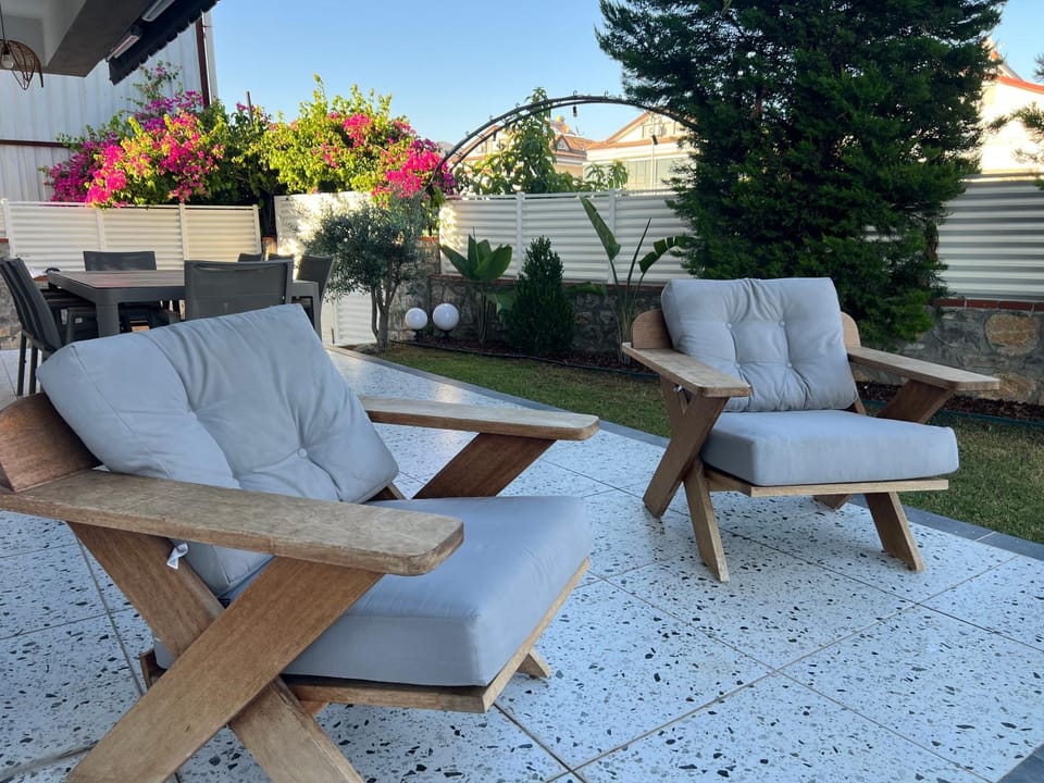 Casa Oliva City 3 with Sauna Jakuzzi Pool & BBQ Villa in Fethiye