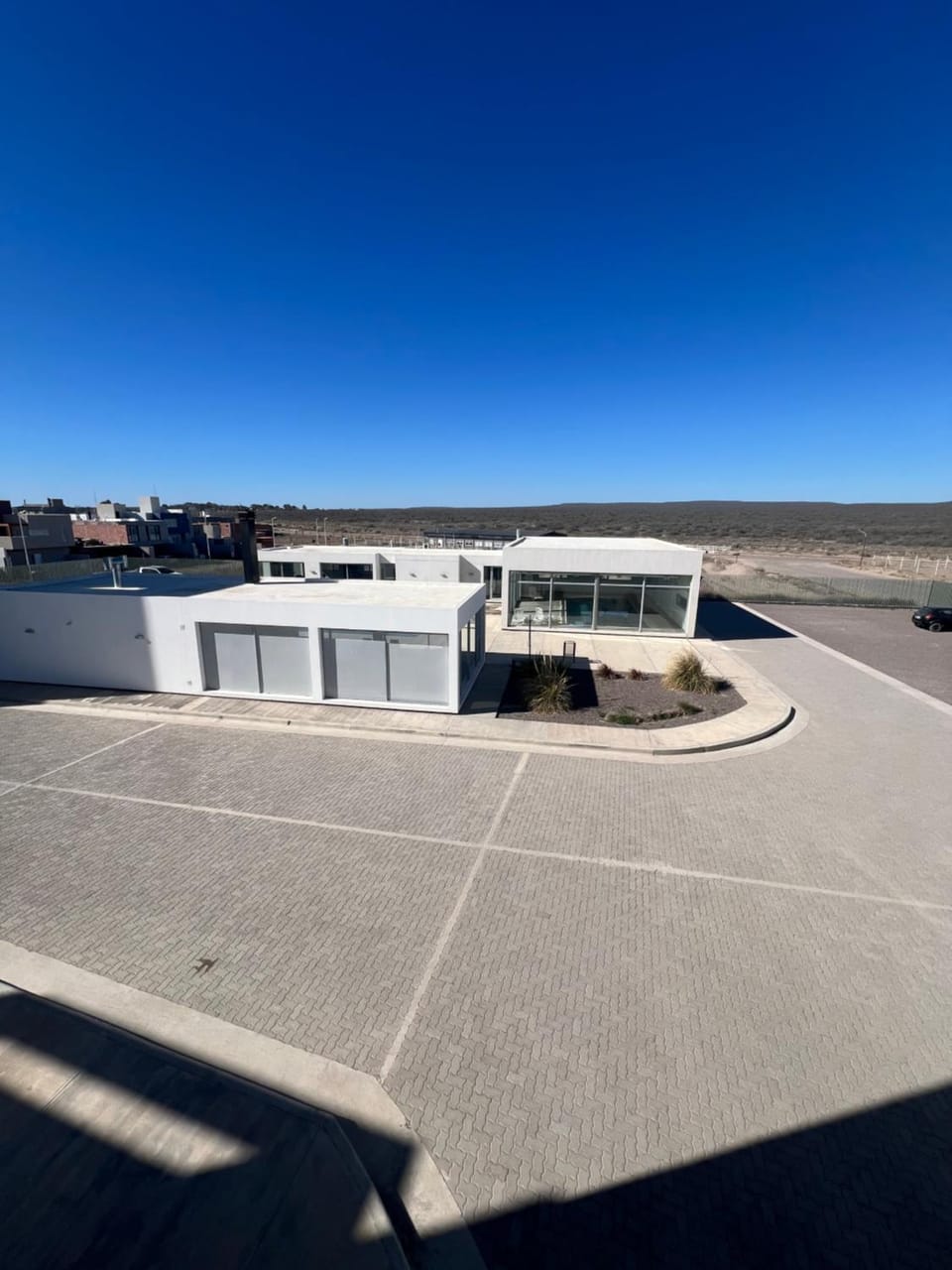 Property building, Day