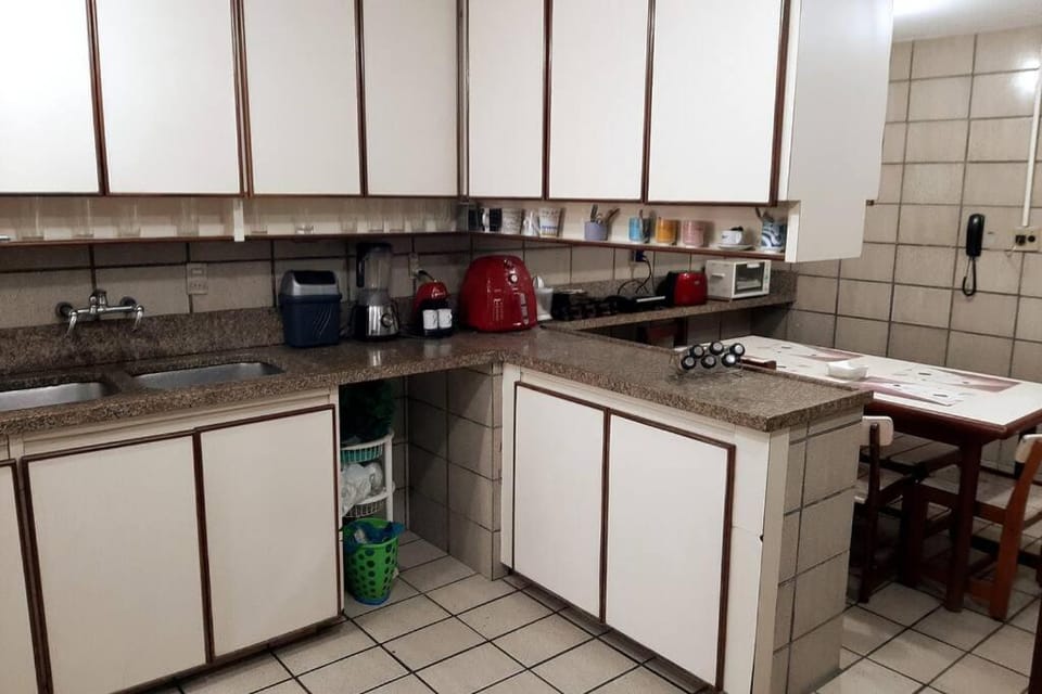 Apartamento espetacular 2 quadras do mar de Copacabana Apartment in Rio de Janeiro
