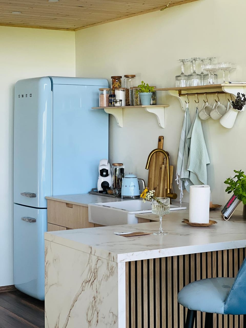 Kitchen or kitchenette, kitchen, kitchen