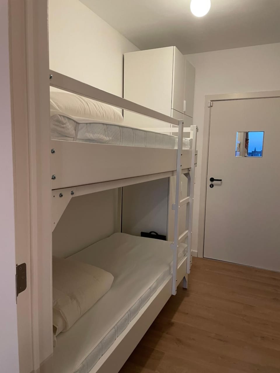 Studio safari - Modern, vernieuwd app met zicht op zee Apartment in Koksijde