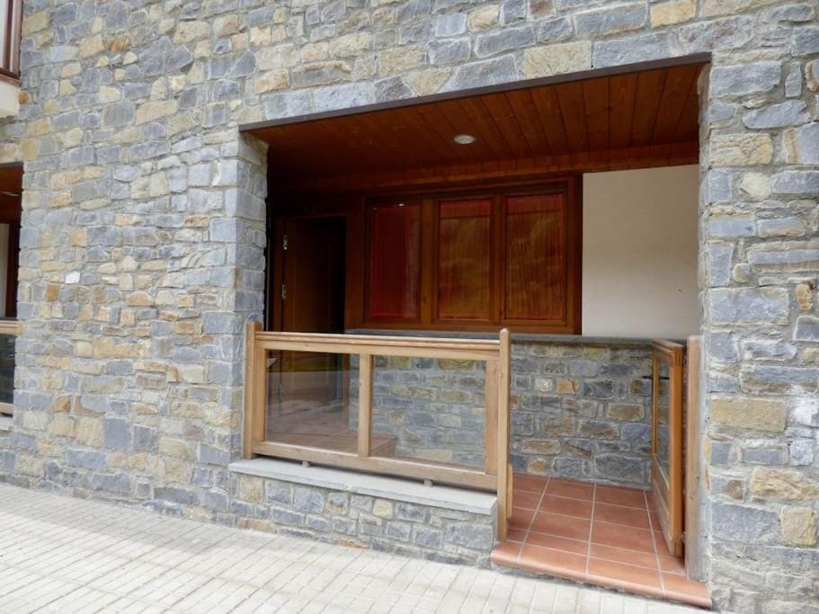 Apartamento Pineta Apartment in Bielsa