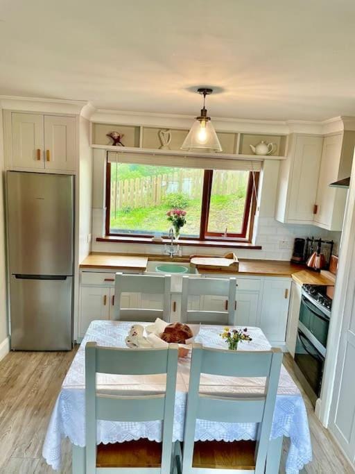 The Cosy Farm Cottage, Donegal House in County Donegal