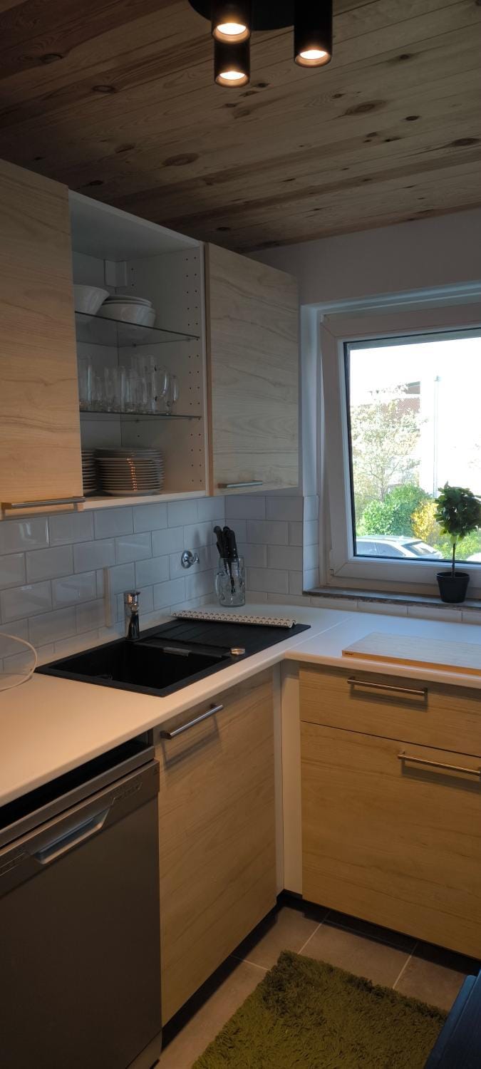 Fresh renovated. 3 Róoms. Central Leonberg. Private parking spot. Apartment in Baden-Württemberg
