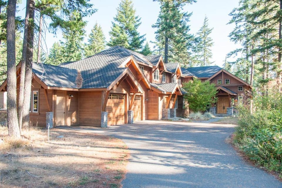 Golf Course View w/ Suncadia Pool Access House in Kittitas County