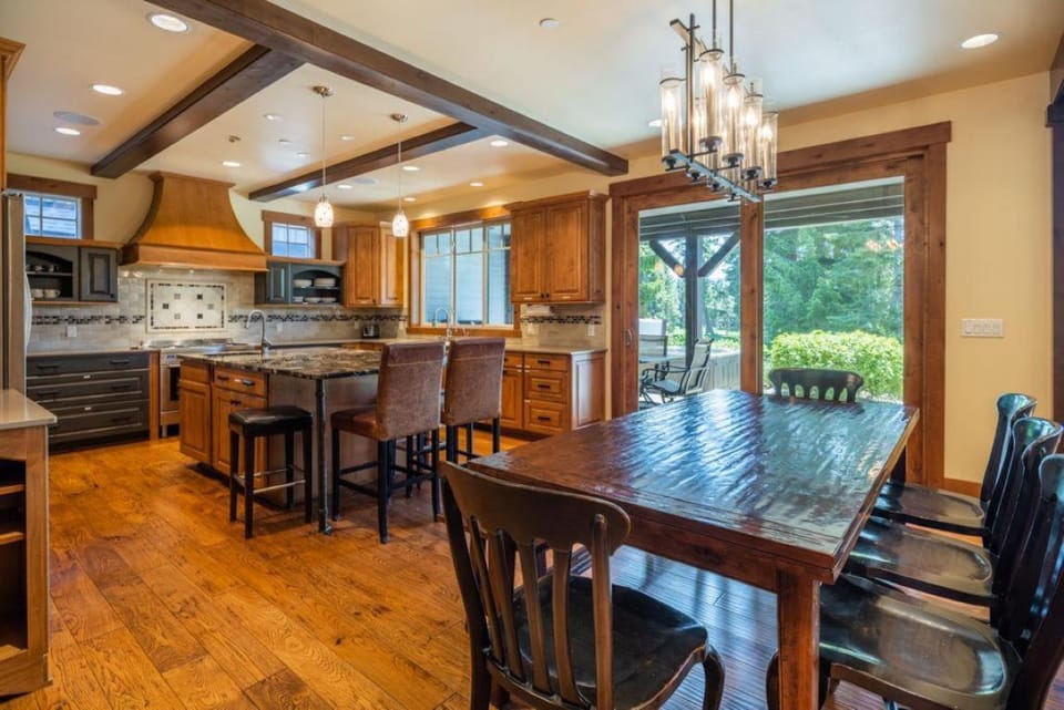 Family Fun, Hot Tub, Suncadia Pool Access House in Kittitas County