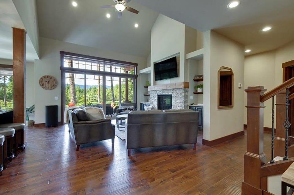 Family Fun, Hot Tub, Suncadia Pool Access House in Kittitas County
