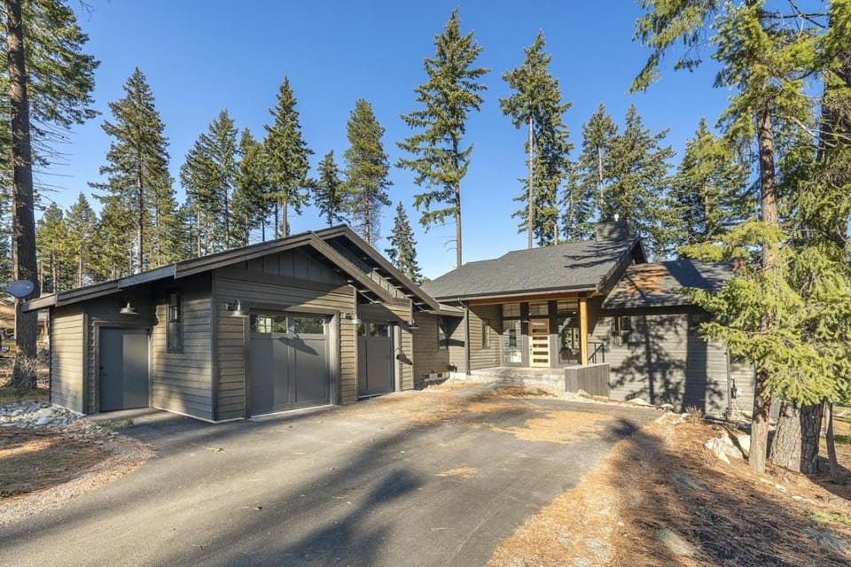 Golf View, Hot Tub, Suncadia Pool Access House in Kittitas County