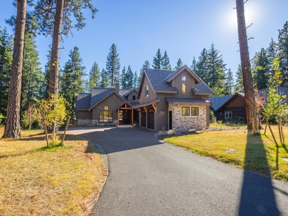 Game Room, Hot Tub, Suncadia Pool Access House in Kittitas County