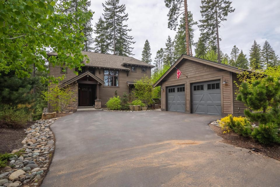 Golf View, Hot Tub, Suncadia Pool Access House in Kittitas County