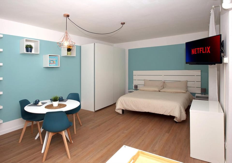 Blue Mind Apartment in Lombardy