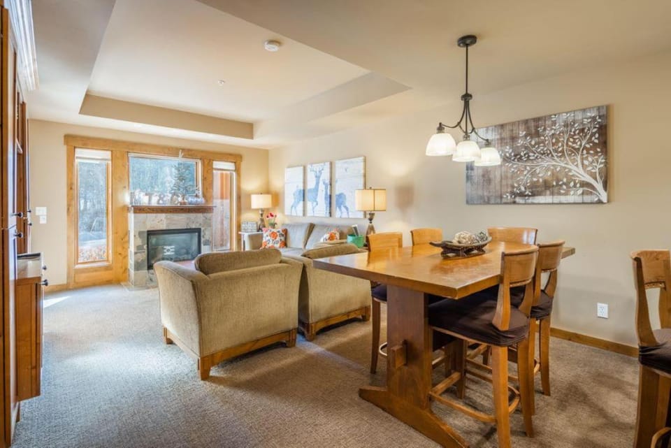Pet Friendly Condo, Suncadia Pool Access House in Kittitas County