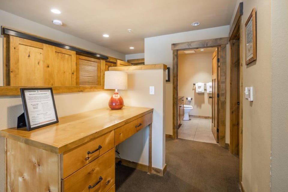 Pet Friendly Condo, Suncadia Pool Access House in Kittitas County