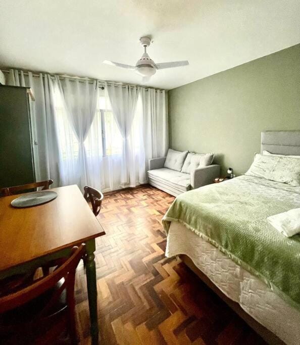 Loft aconchegante no Menino Deus Apartment in Porto Alegre
