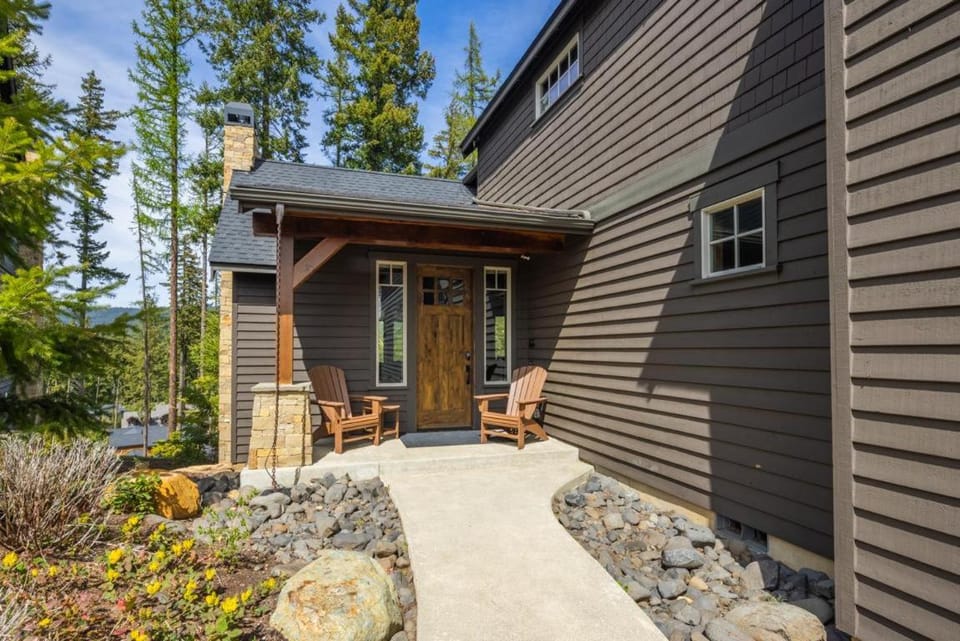Family Retreat w/ Suncadia Pool Access House in Kittitas County