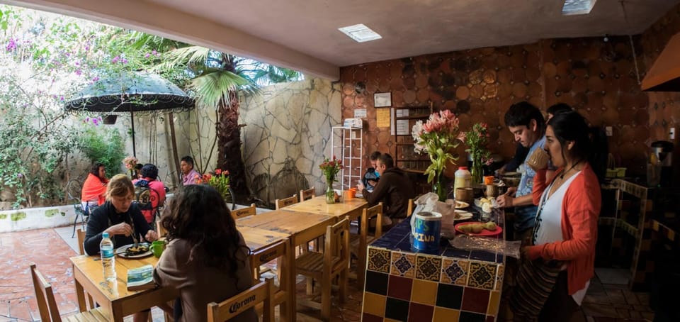 Kitchen or kitchenette, Communal kitchen
