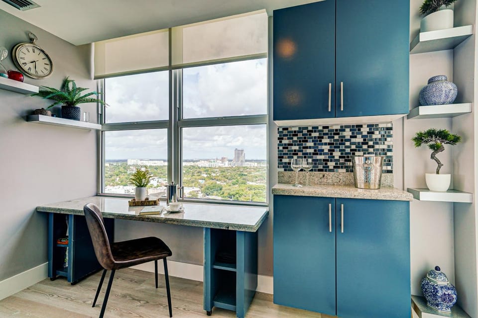 Luxury 2-story Penthouse located in Coconut Grove Hotel-includes Parking Apartment in Coconut Grove