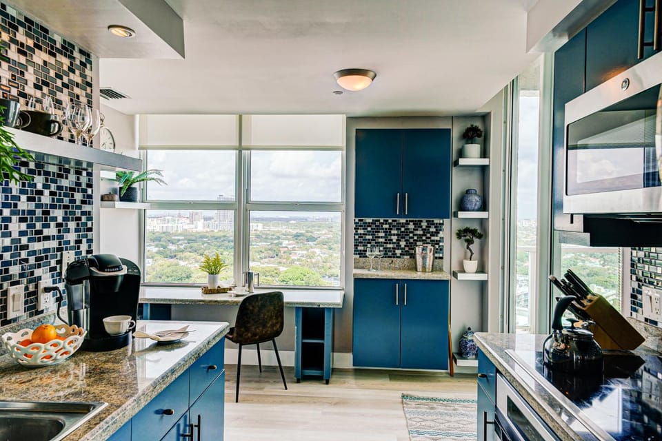Luxury 2-story Penthouse located in Coconut Grove Hotel-includes Parking Apartment in Coconut Grove