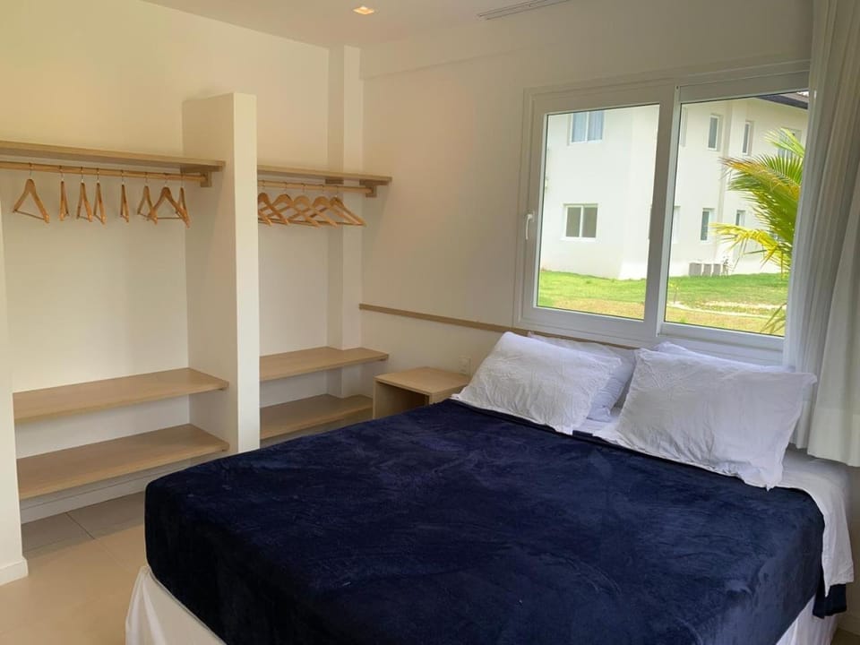 Bed, Bedroom, locker